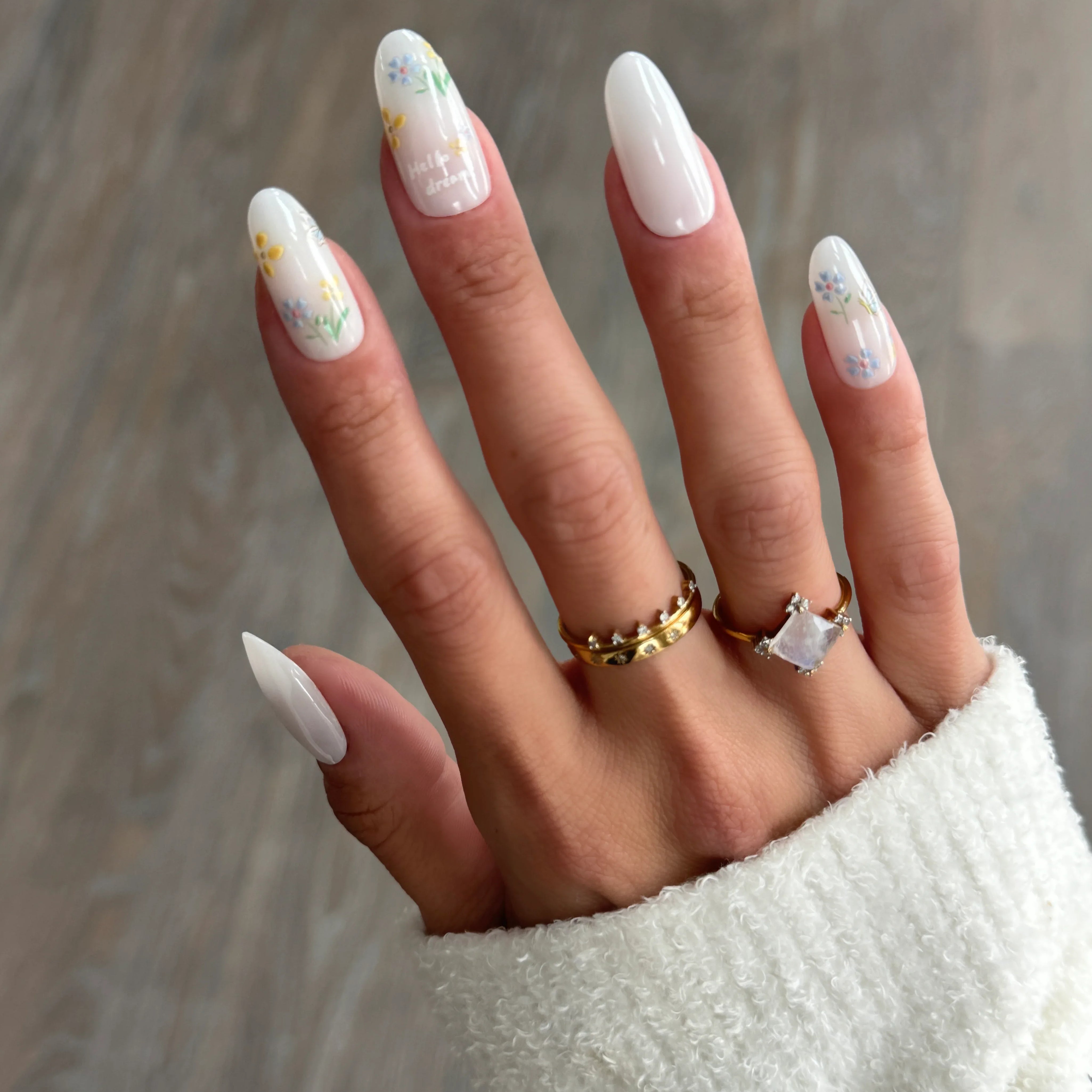 Hello Dream - Noho Nails