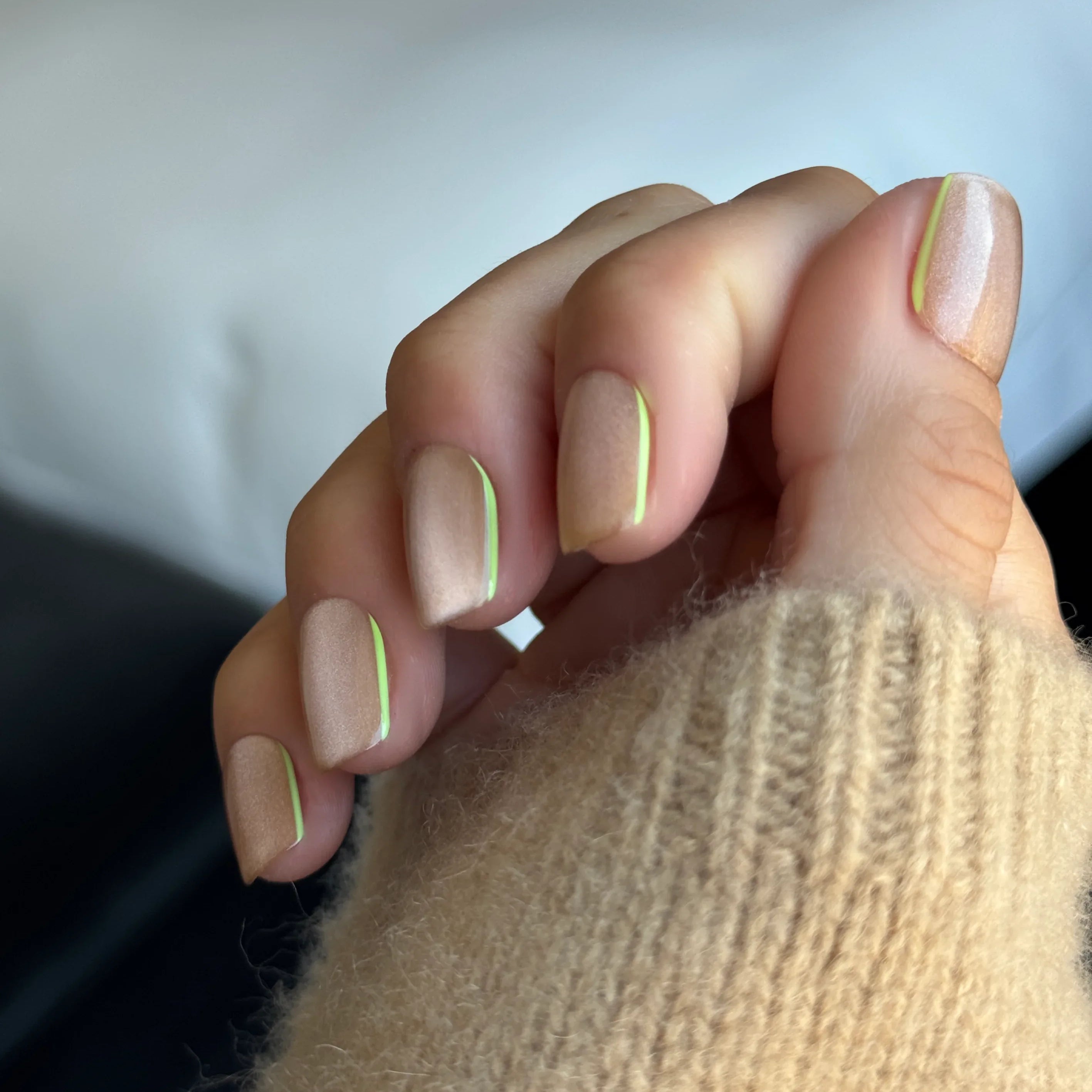 Modern Minimalist - Noho Nails