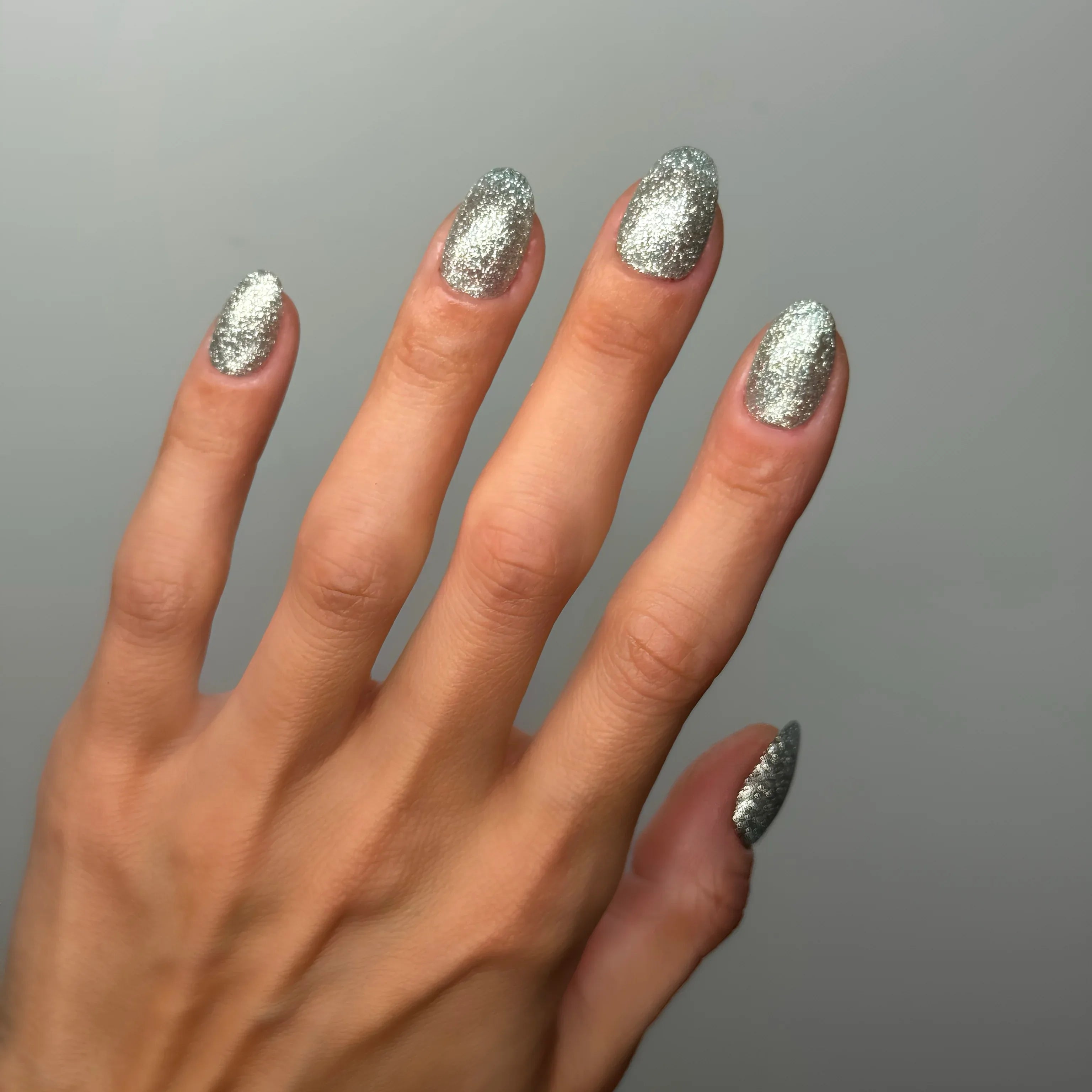 Pistachio Petit Etoile - Noho Nails