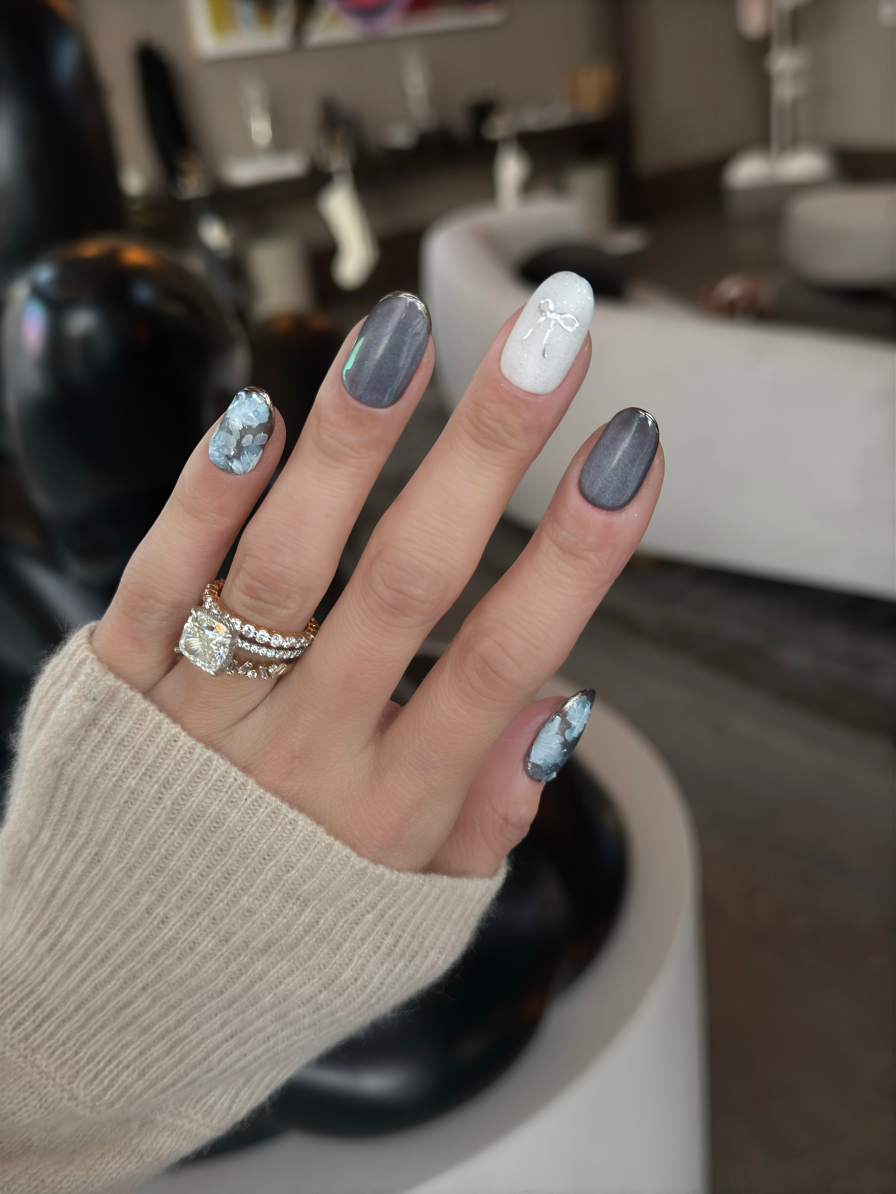 Frosted Florals - Noho Nails