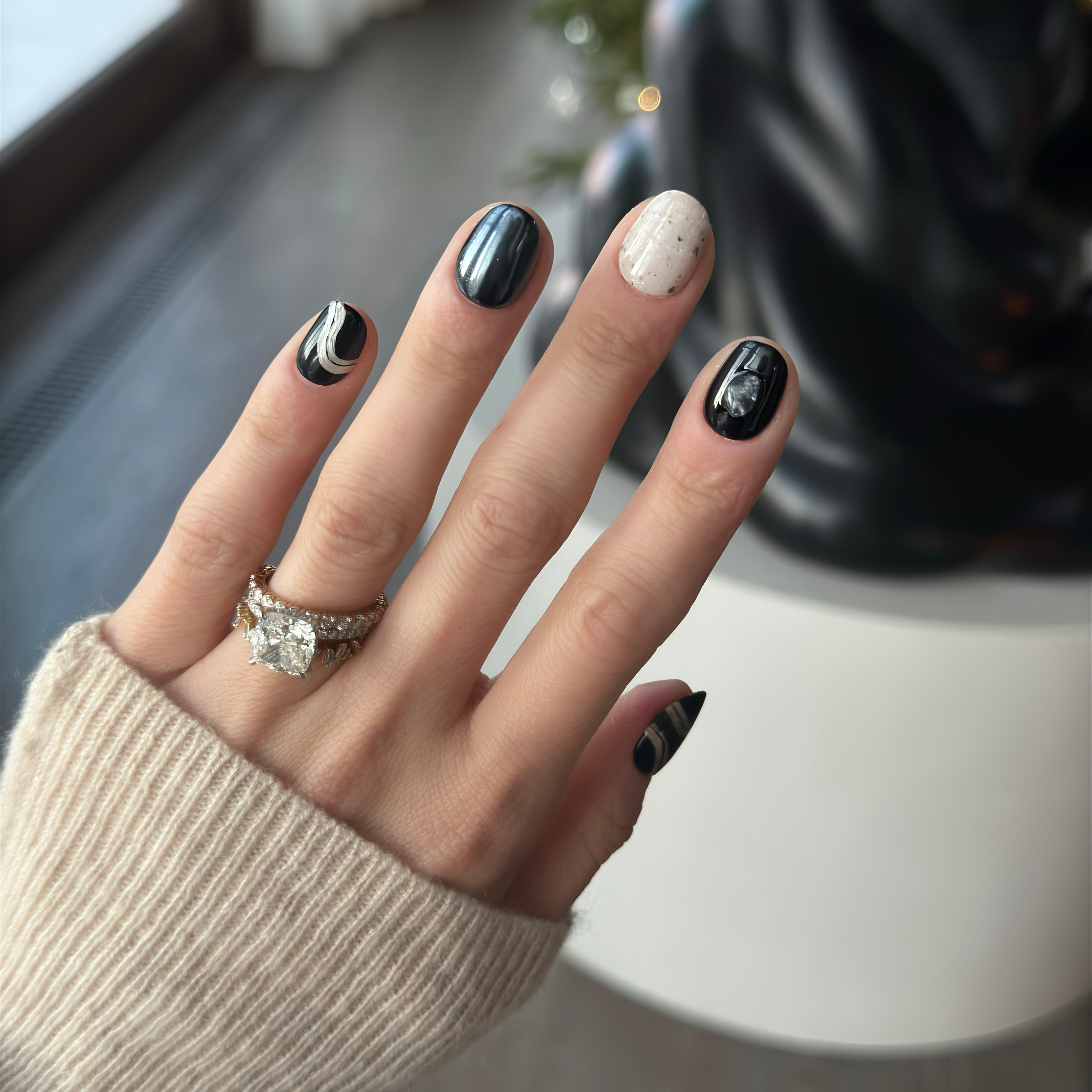 Ebony and Ivory - Noho Nails