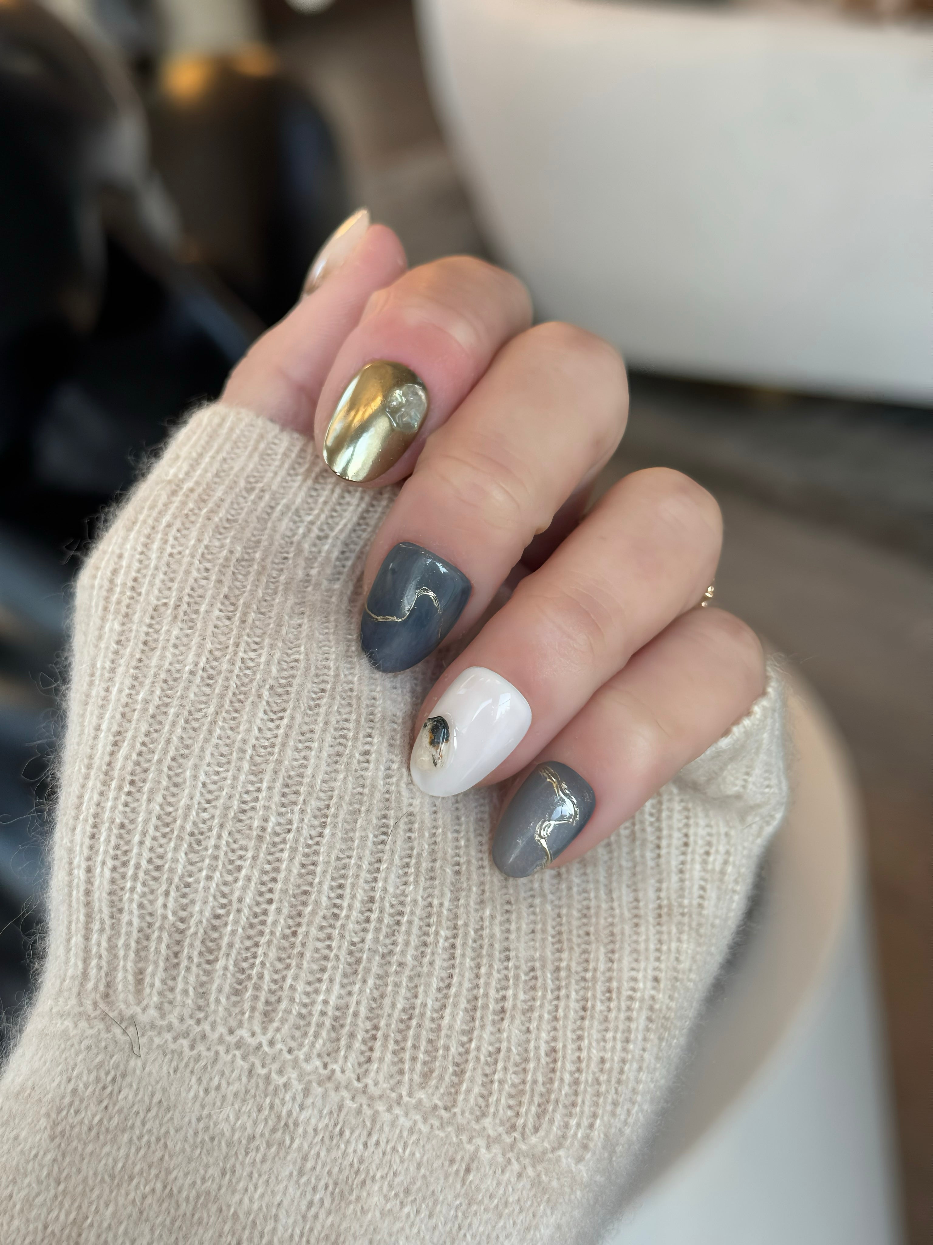 Shadow Play - Noho Nails