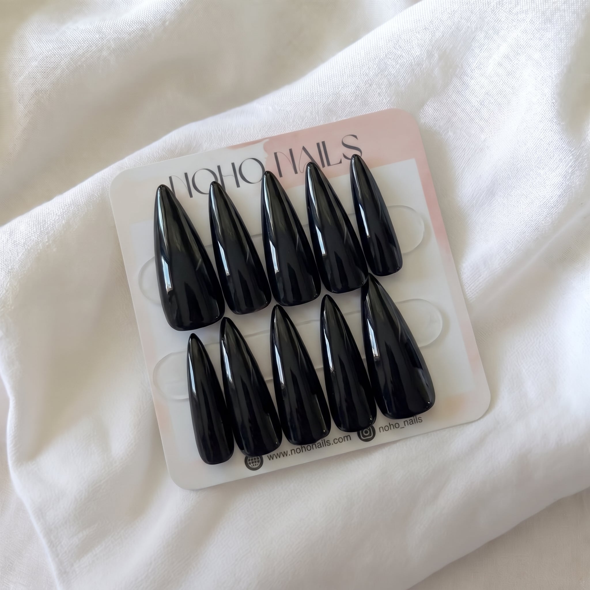Obsidian - Noho Nails