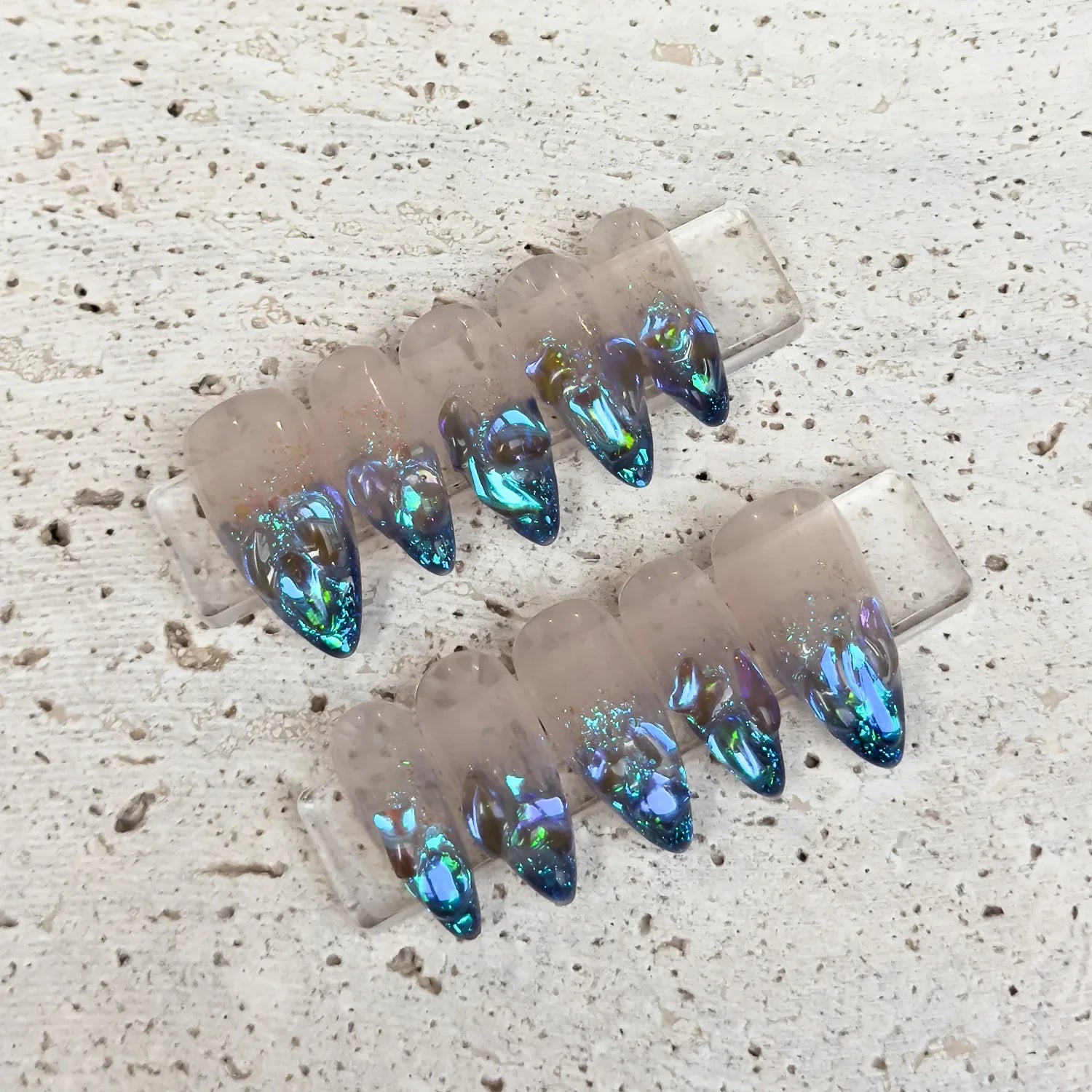 Mesmerize - Noho Nails