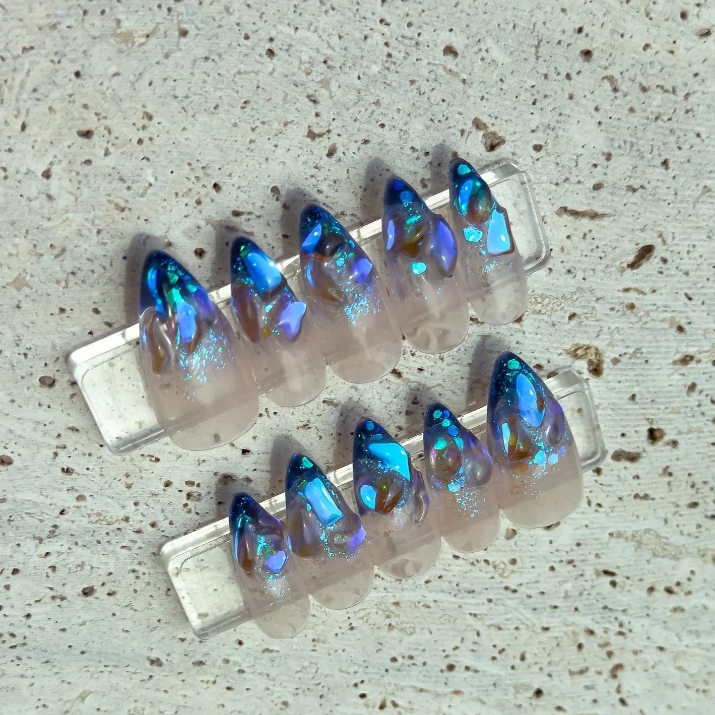 Mesmerize - Noho Nails