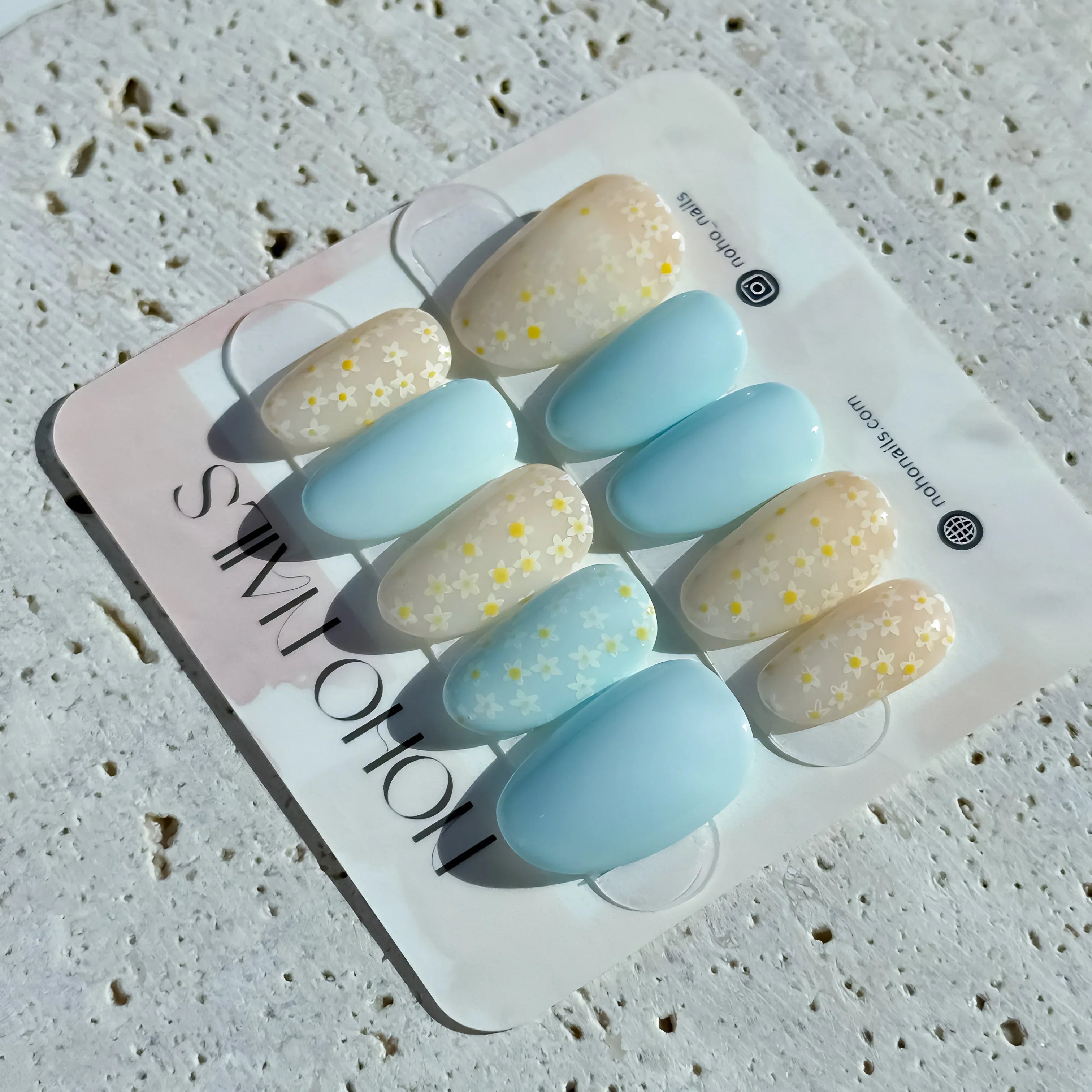 Petal Puff - Noho Nails