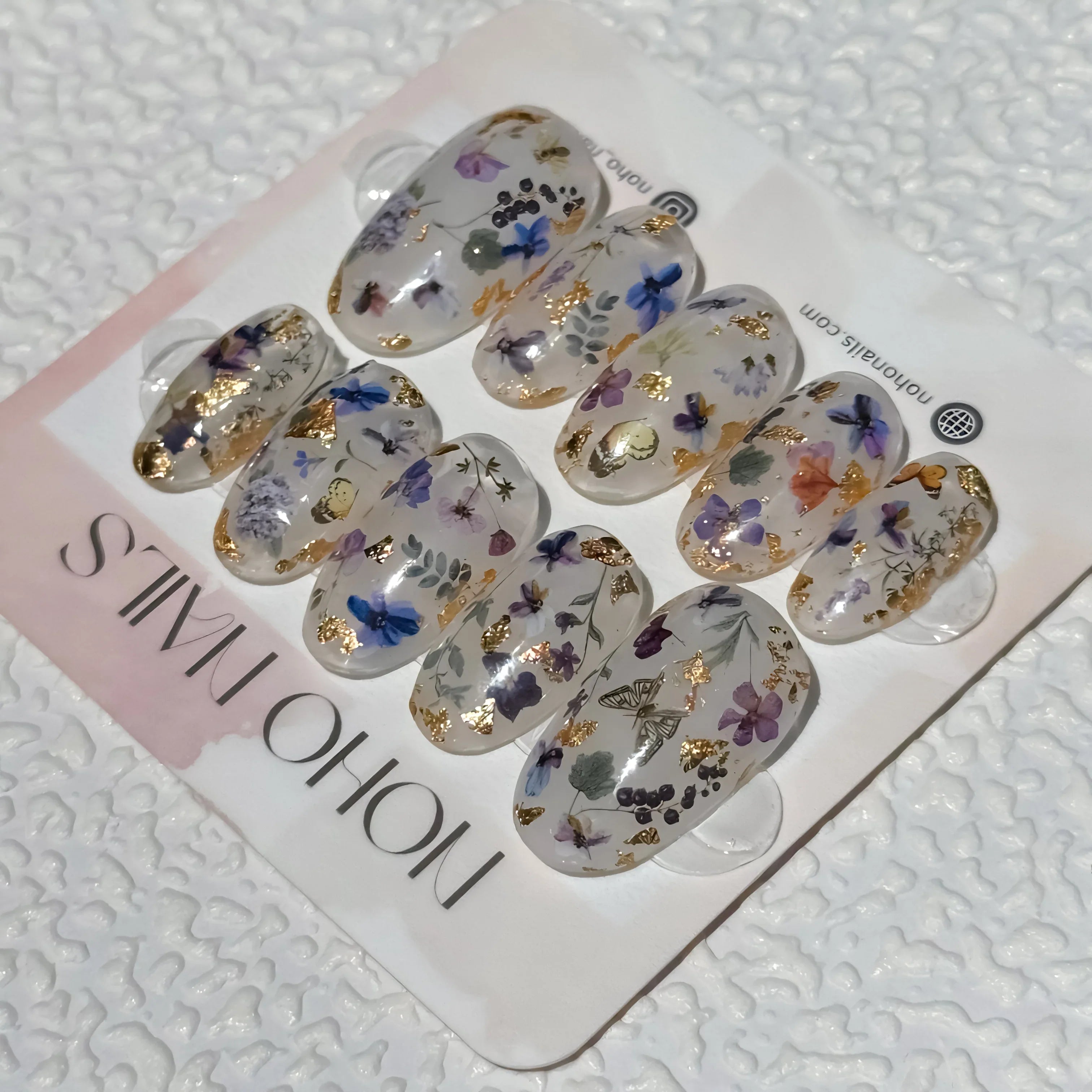 Gilded Gardens - Noho Nails