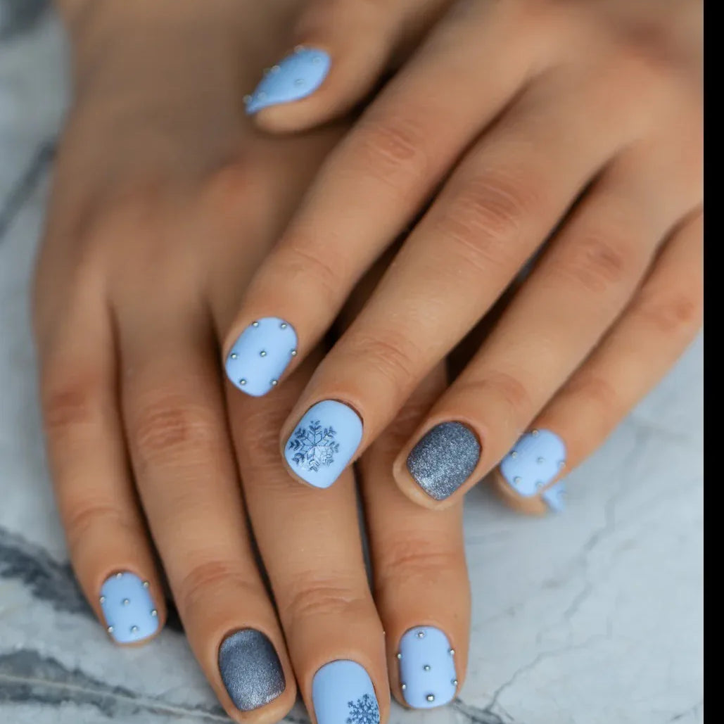 Snow Kissed - Noho Nails