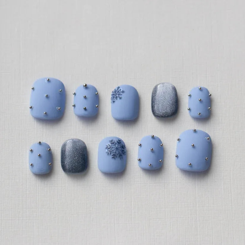 Snow Kissed - Noho Nails